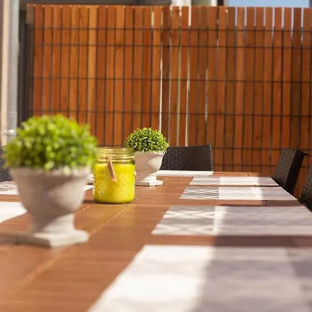 Semesterbostad Chez Tim *